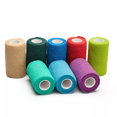 comprar Consumo veterinário Não tecido Elastico Auto-aderente Bandagem Vet Wrap Free Latex para Proteção de corridas de cavalos Cor de pele Bandagem coesa Atlética fabricação em linha