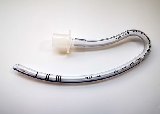 comprar Tubo Endotracheal do PVC com a intubação Endotracheal oral do nariz 5.5mm fabricação em linha