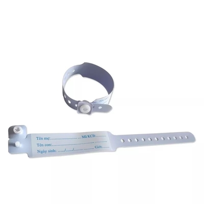 Bom preço PVC Pulseira de identificação médica Consumíveis médicos Confortável Disponível durável e resistente à água Pulseira de identificação on-line