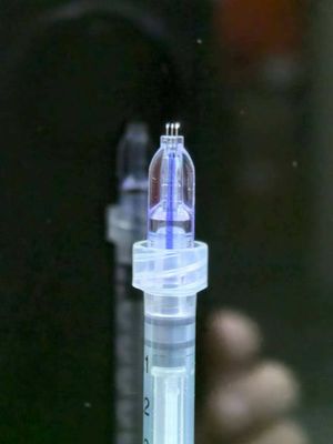 Bom preço Agulha Nanosoft de 3 pinos para mesoterapia precisa e rejuvenescimento da pele on-line