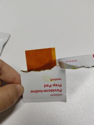 Bom preço Cotonetes extra grossos de povidona-iodo com prazo de validade de 3 anos em embalagens de alumínio para tratamento de feridas estéreis on-line